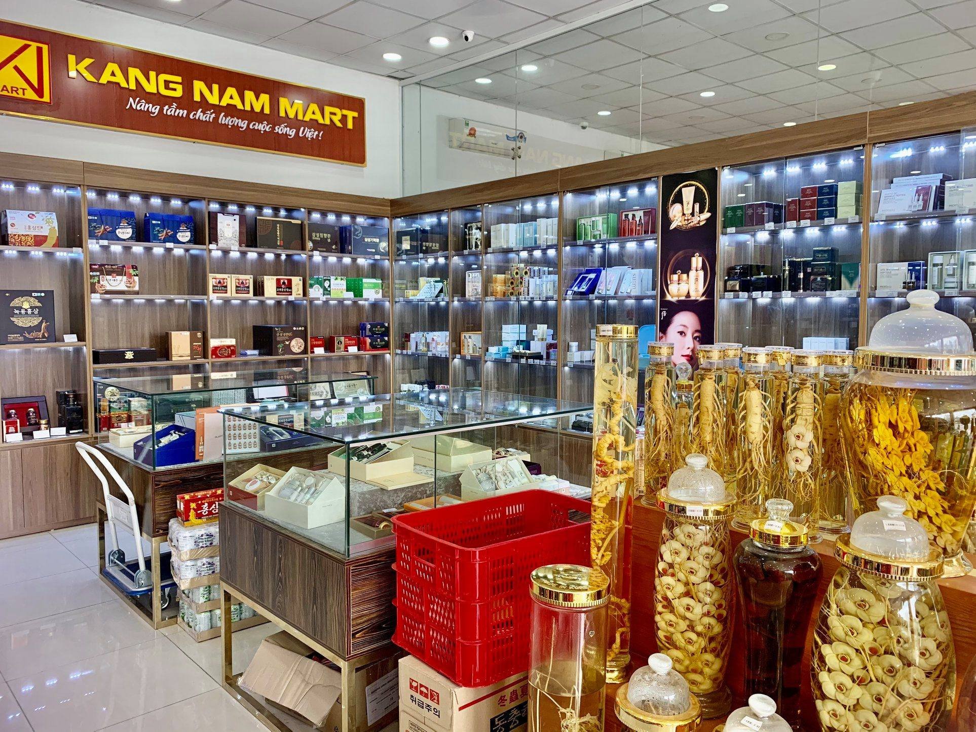 cửa hàng kangnam